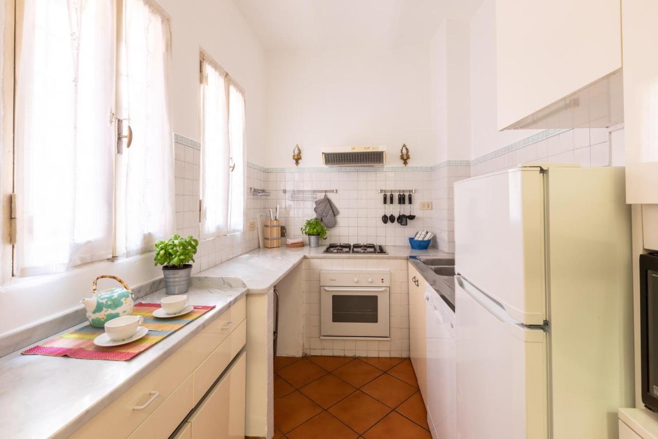 Spectacularly Bright, By Piazza Navona And The Pantheon - A/C, Wifi, Elevator Apartment Rome Exterior photo