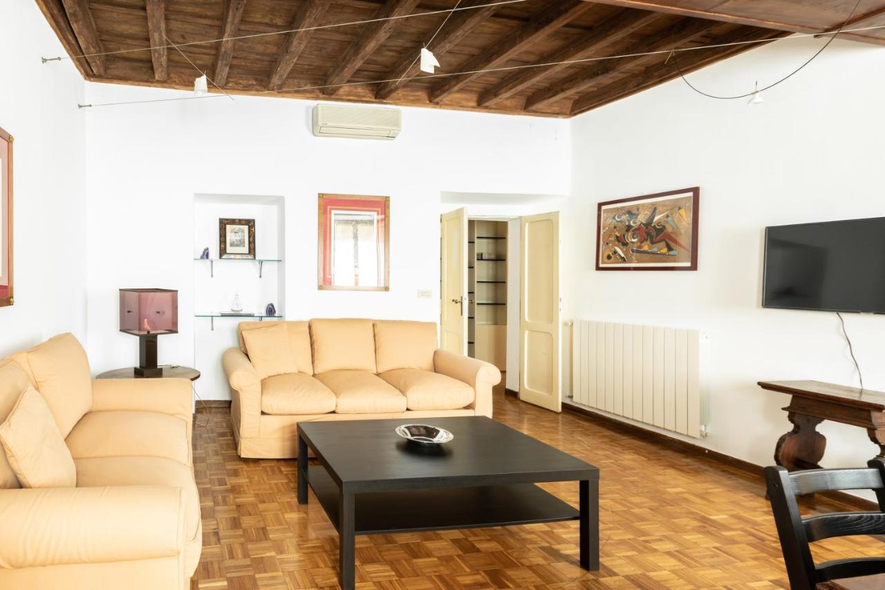 Spectacularly Bright, By Piazza Navona And The Pantheon - A/C, Wifi, Elevator Apartment Rome Exterior photo