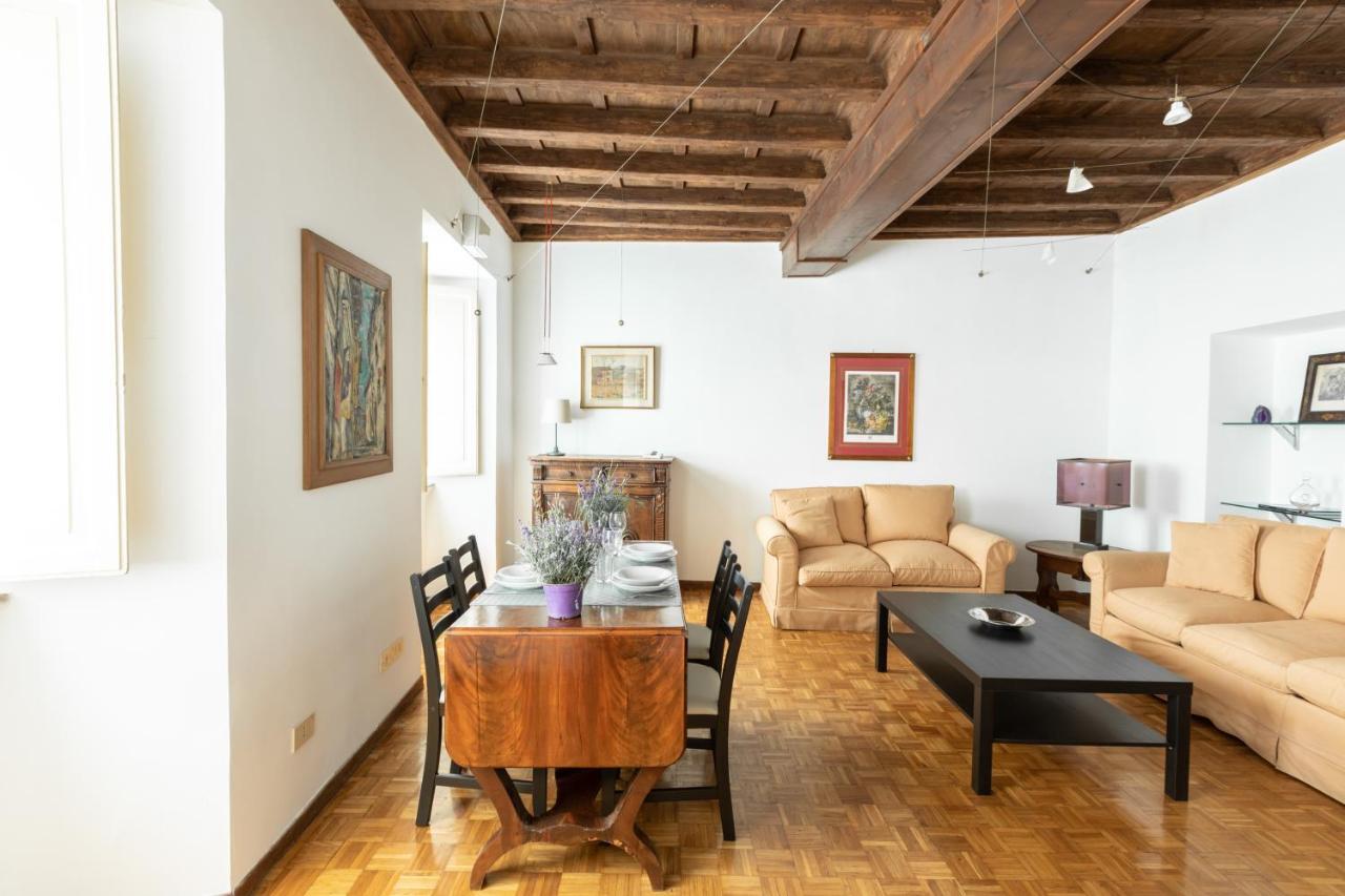Spectacularly Bright, By Piazza Navona And The Pantheon - A/C, Wifi, Elevator Apartment Rome Exterior photo